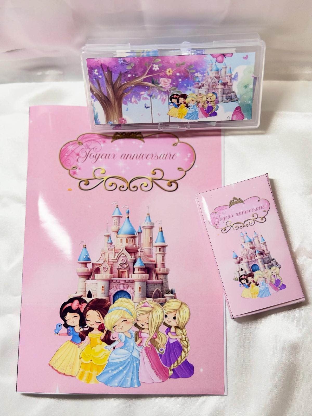 Cahier de coloriage + boîte de 6 mini crayons de coloriage – Image 2